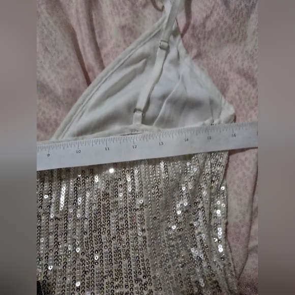 NWT Pretty Little Thing Silver Sequin Split Midi Dress Size: US -8 - Picture 12 of 16